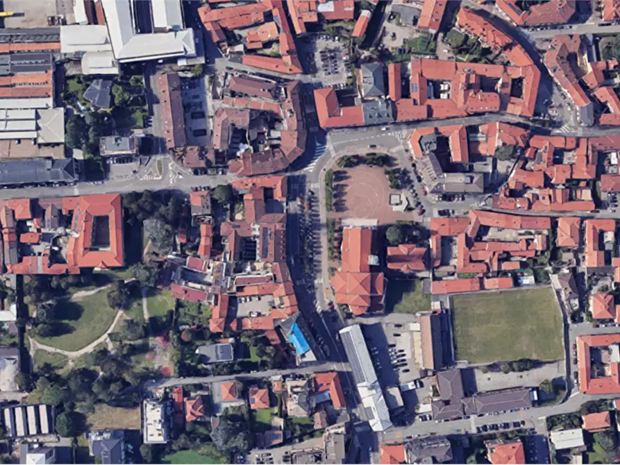 negozio in vendita a Parabiago