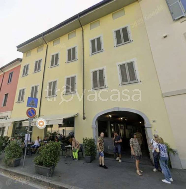 negozio in vendita a Parabiago