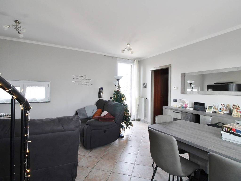 appartamento in vendita a Parabiago