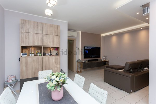 casa indipendente in vendita a Parabiago