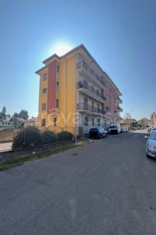 appartamento in vendita a Parabiago