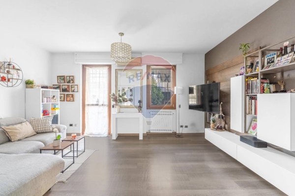 appartamento in vendita a Parabiago