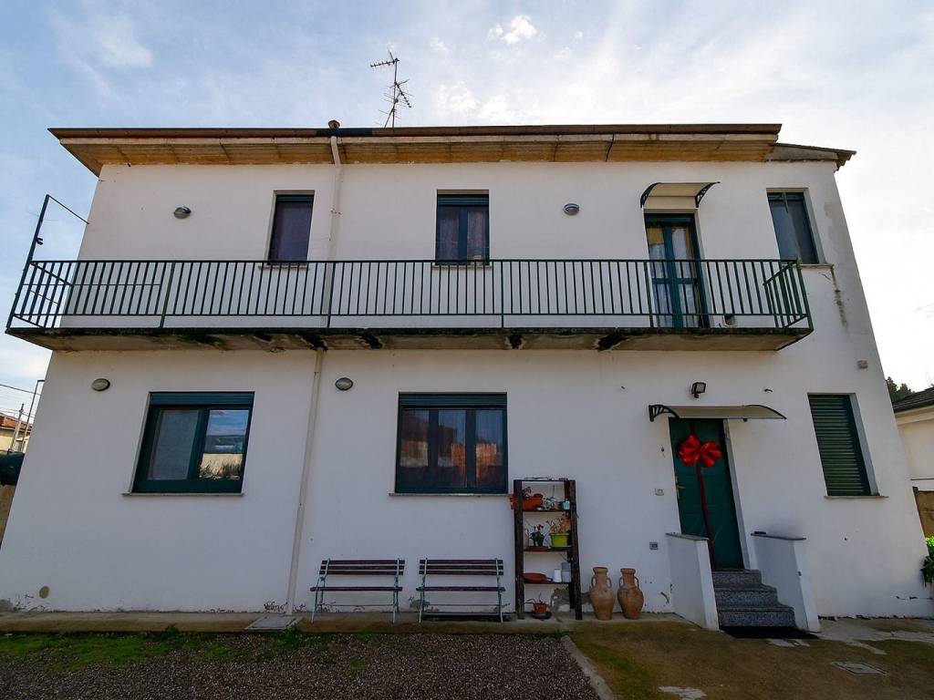 casa indipendente in vendita a Parabiago