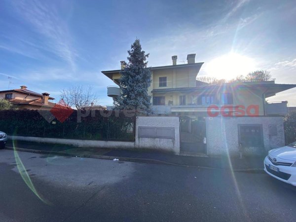 appartamento in vendita a Parabiago
