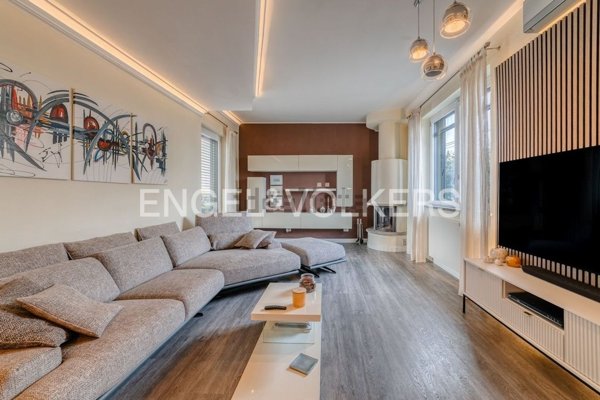 casa indipendente in vendita a Parabiago