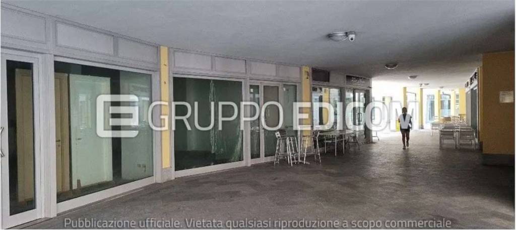 negozio in vendita a Parabiago