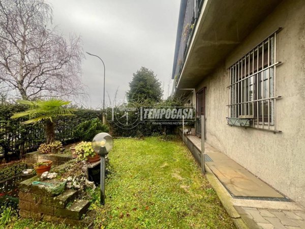 casa indipendente in vendita a Parabiago
