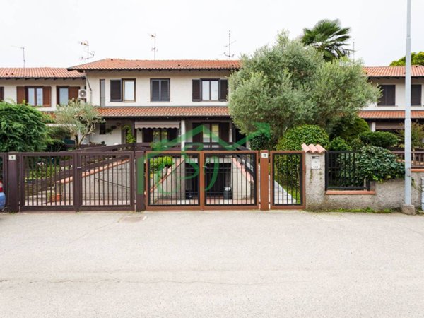 casa indipendente in vendita a Parabiago