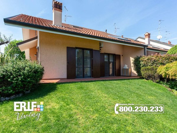 casa indipendente in vendita a Parabiago