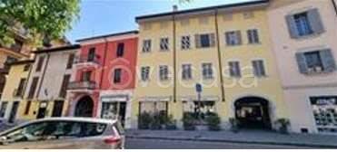 negozio in vendita a Parabiago