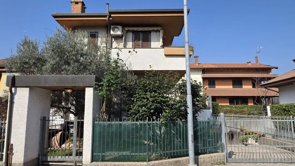 appartamento in vendita a Parabiago