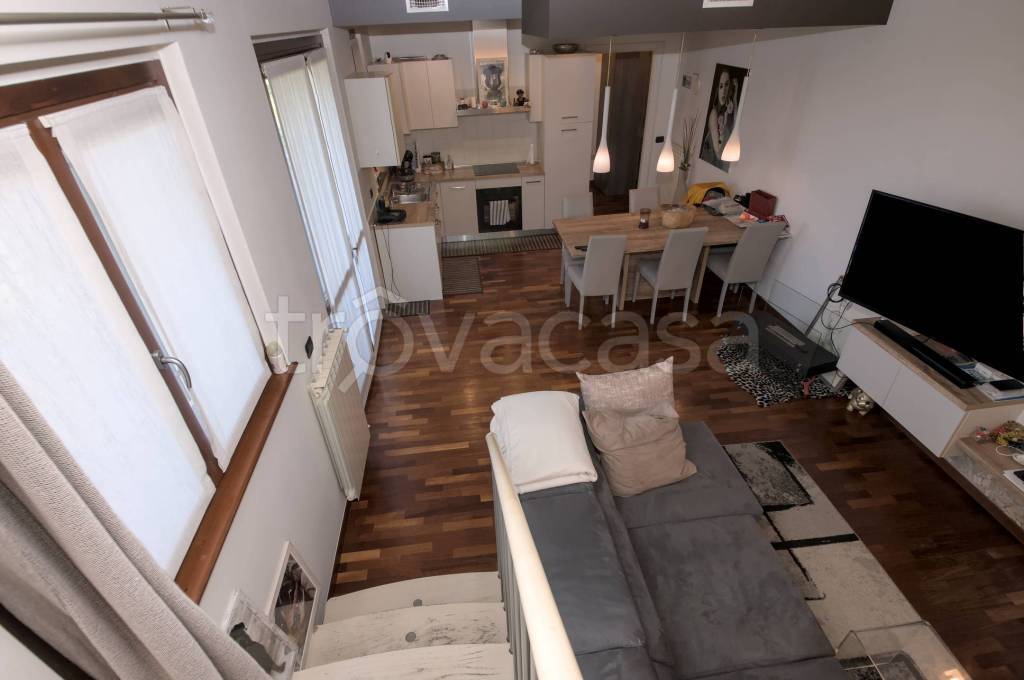 appartamento in vendita a Parabiago