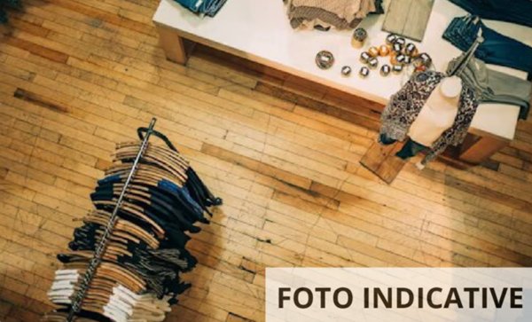 negozio in vendita a Parabiago