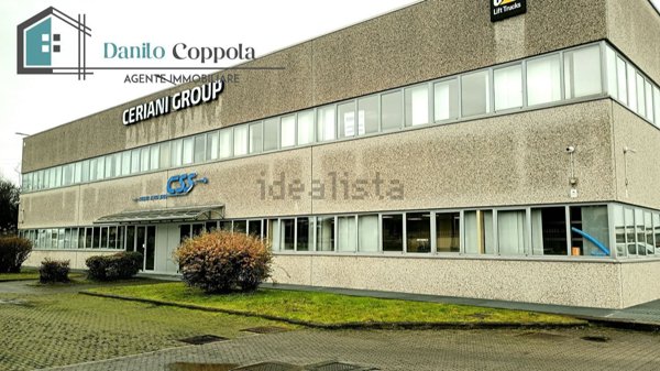 capannone in vendita a Parabiago