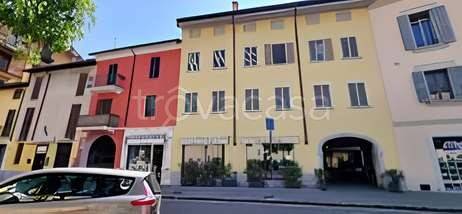 negozio in vendita a Parabiago