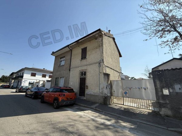 appartamento in vendita a Parabiago