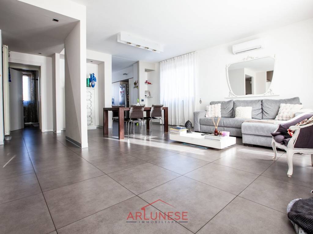 appartamento in vendita a Parabiago