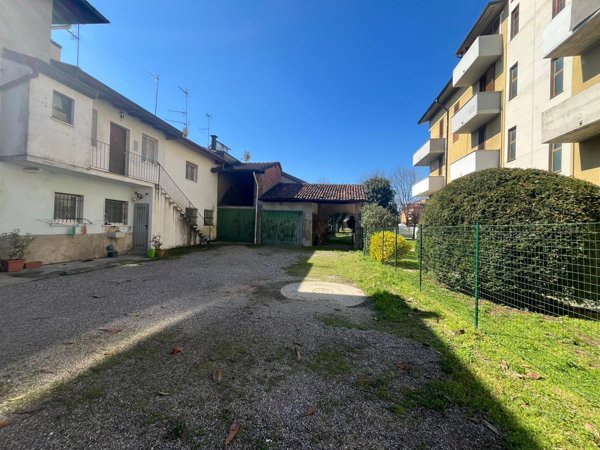 appartamento in vendita a Parabiago