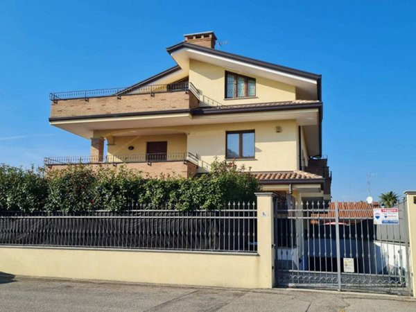 appartamento in vendita a Parabiago