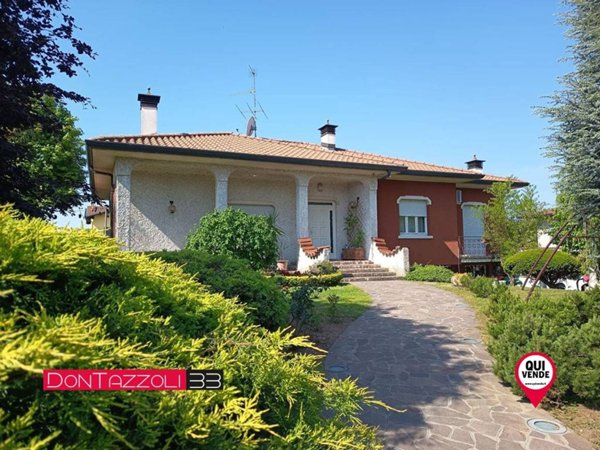 casa indipendente in vendita a Parabiago