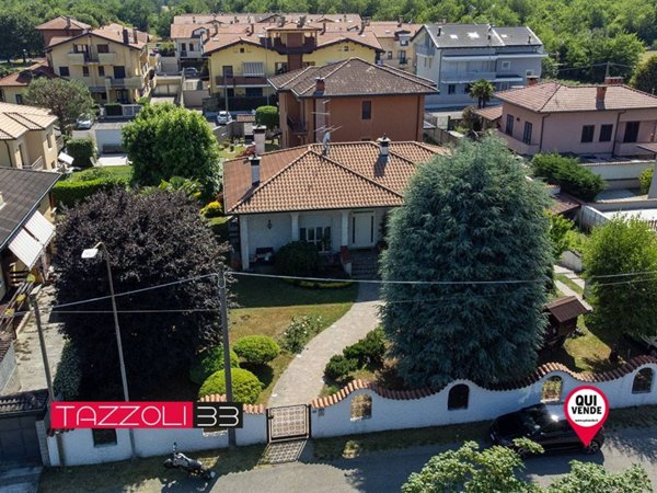 casa indipendente in vendita a Parabiago