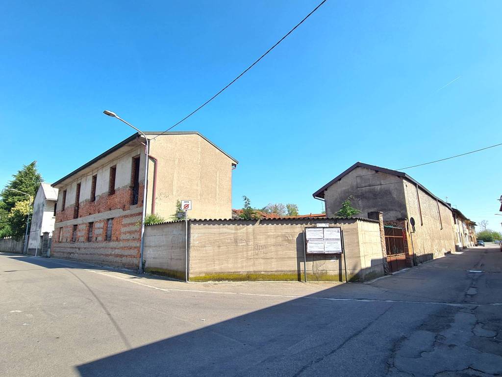 casa indipendente in vendita a Parabiago