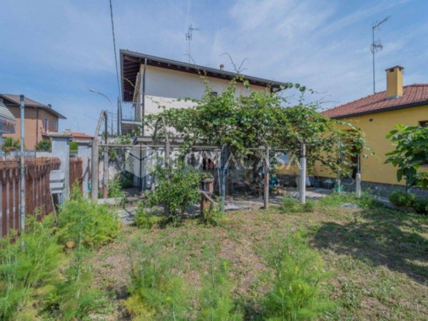 appartamento in vendita a Parabiago