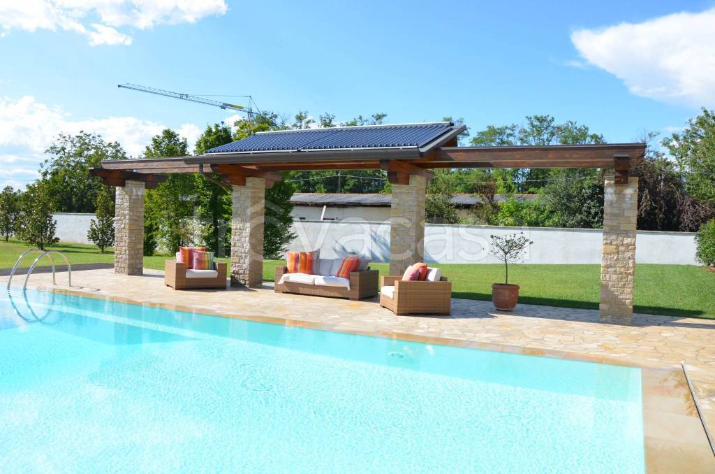 casa indipendente in vendita a Parabiago