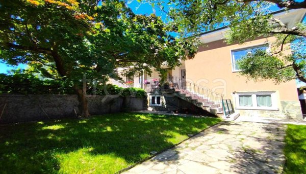 casa indipendente in vendita a Parabiago