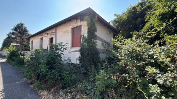 casa indipendente in vendita a Parabiago