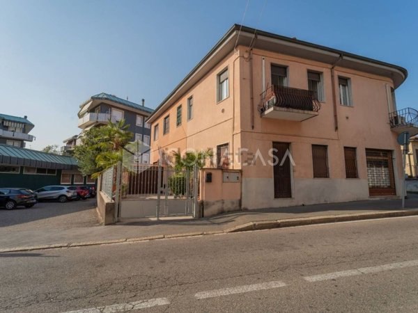 appartamento in vendita a Parabiago