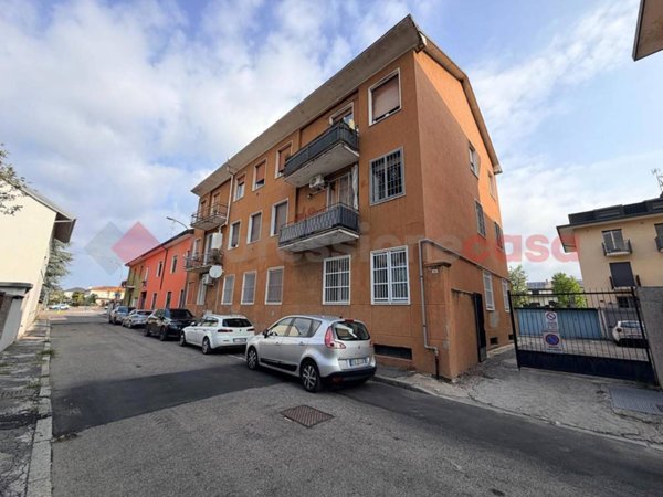 appartamento in vendita a Parabiago