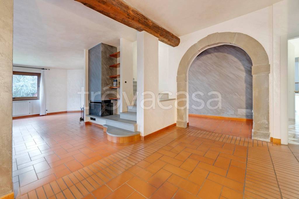 casa indipendente in vendita a Parabiago