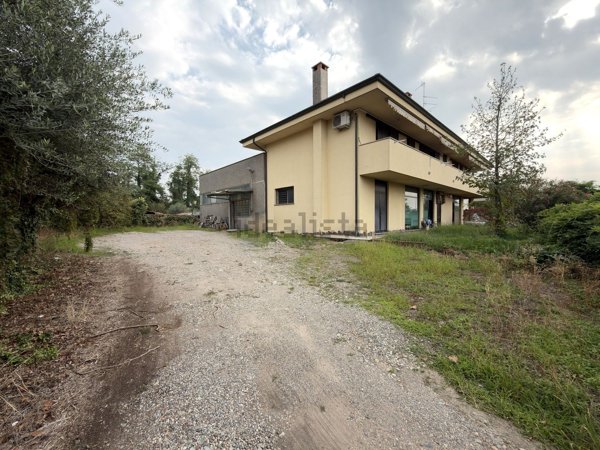 appartamento in vendita a Parabiago
