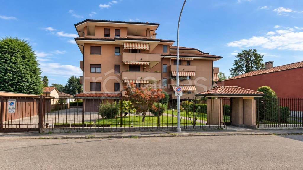 appartamento in vendita a Parabiago