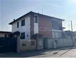casa indipendente in vendita a Parabiago