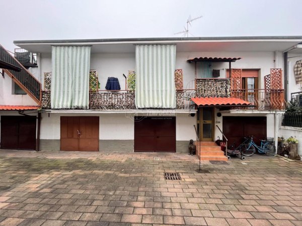 casa indipendente in vendita a Paullo