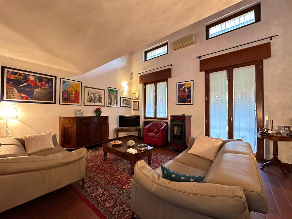 casa indipendente in vendita a Paullo