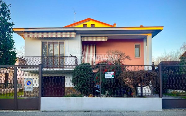casa indipendente in vendita a Paullo