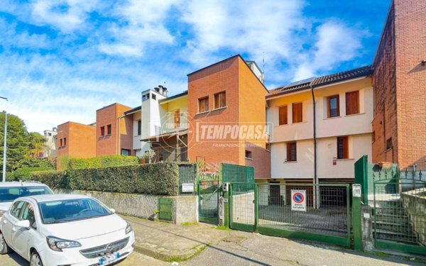 casa indipendente in vendita a Paullo