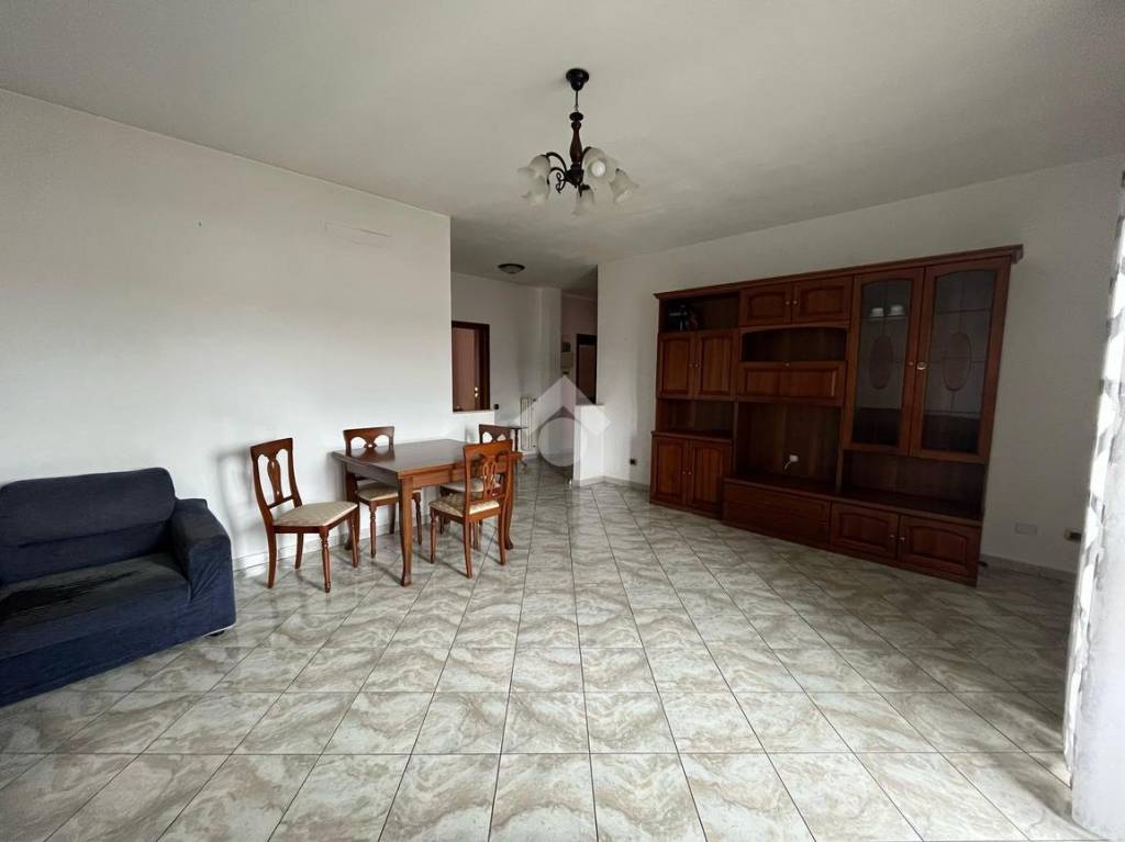 appartamento in vendita a Paullo in zona Paullo Centro