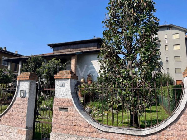 casa indipendente in vendita a Paullo
