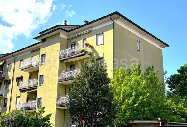 appartamento in vendita a Paullo in zona Paullo Centro