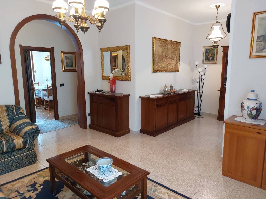 appartamento in vendita a Paullo in zona Paullo Centro
