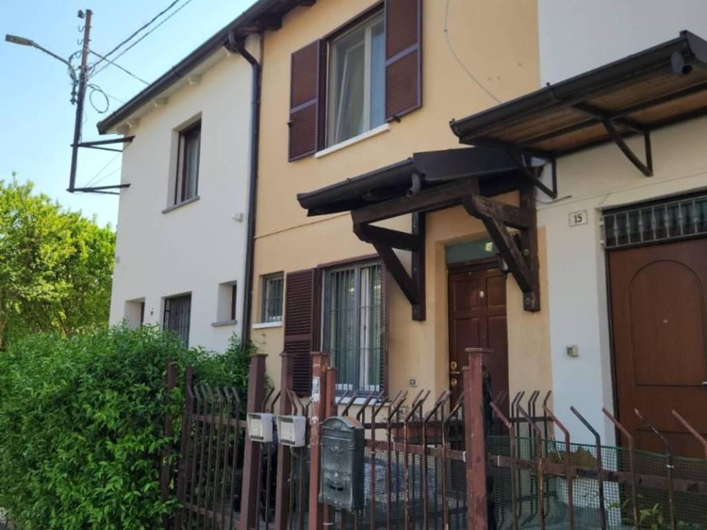 casa indipendente in vendita a Paullo