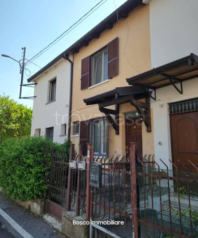 casa indipendente in vendita a Paullo