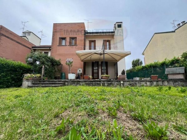 casa indipendente in vendita a Paullo