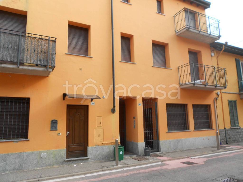 appartamento in vendita a Paullo in zona Paullo Centro
