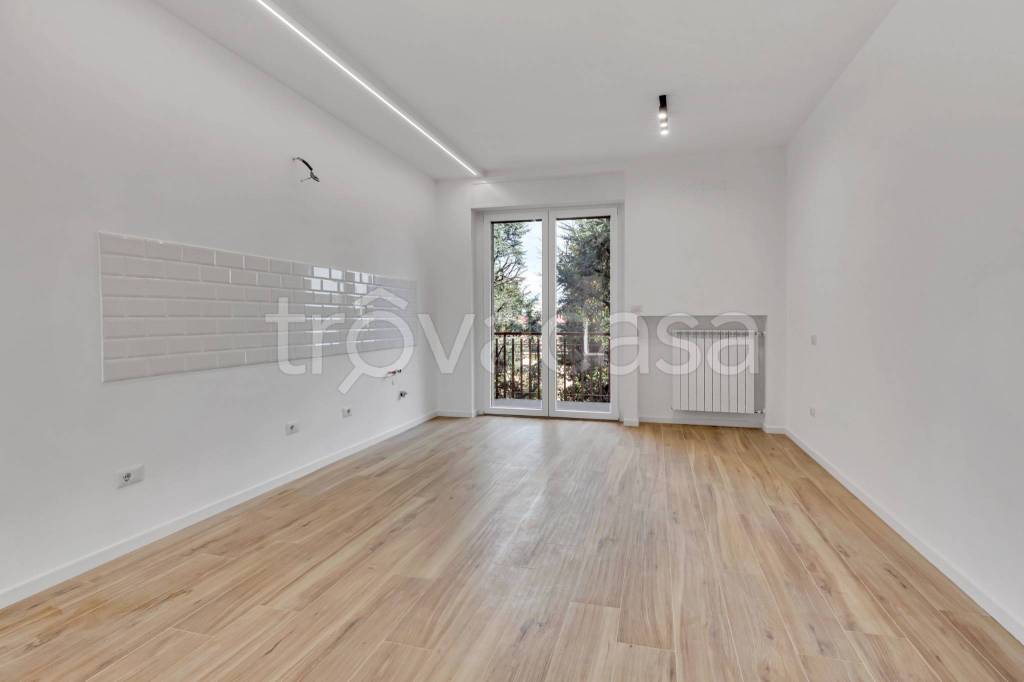 appartamento in vendita a Paullo in zona Paullo Centro