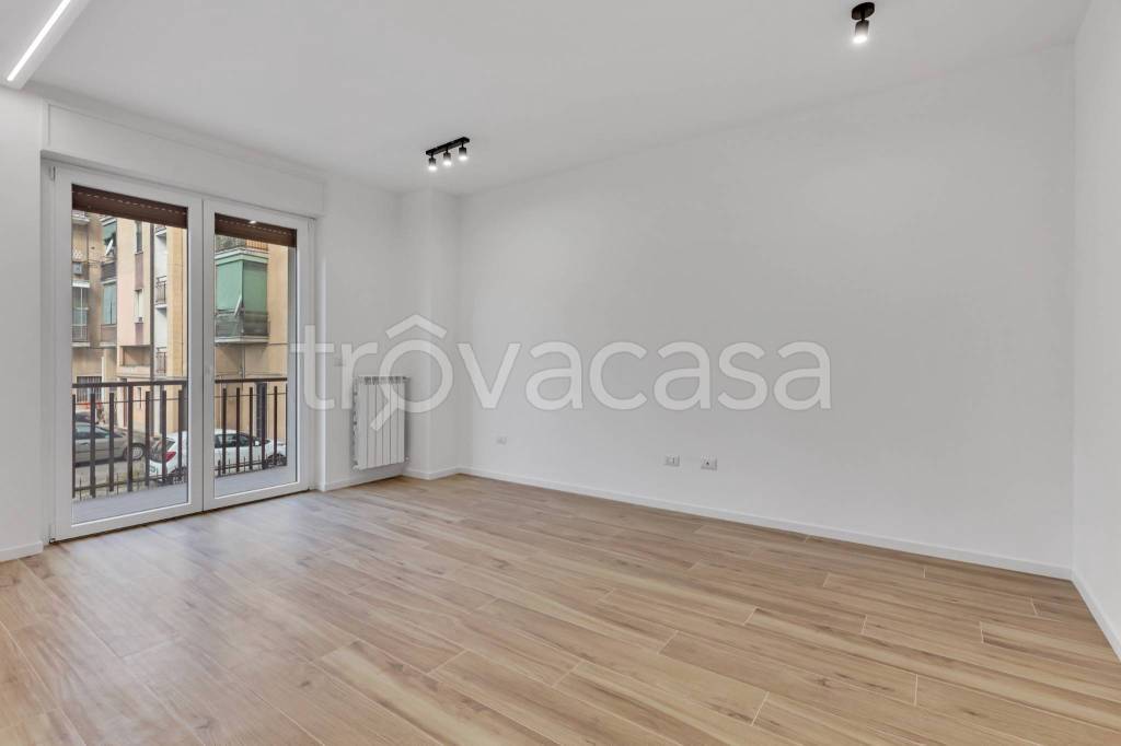 appartamento in vendita a Paullo in zona Paullo Centro